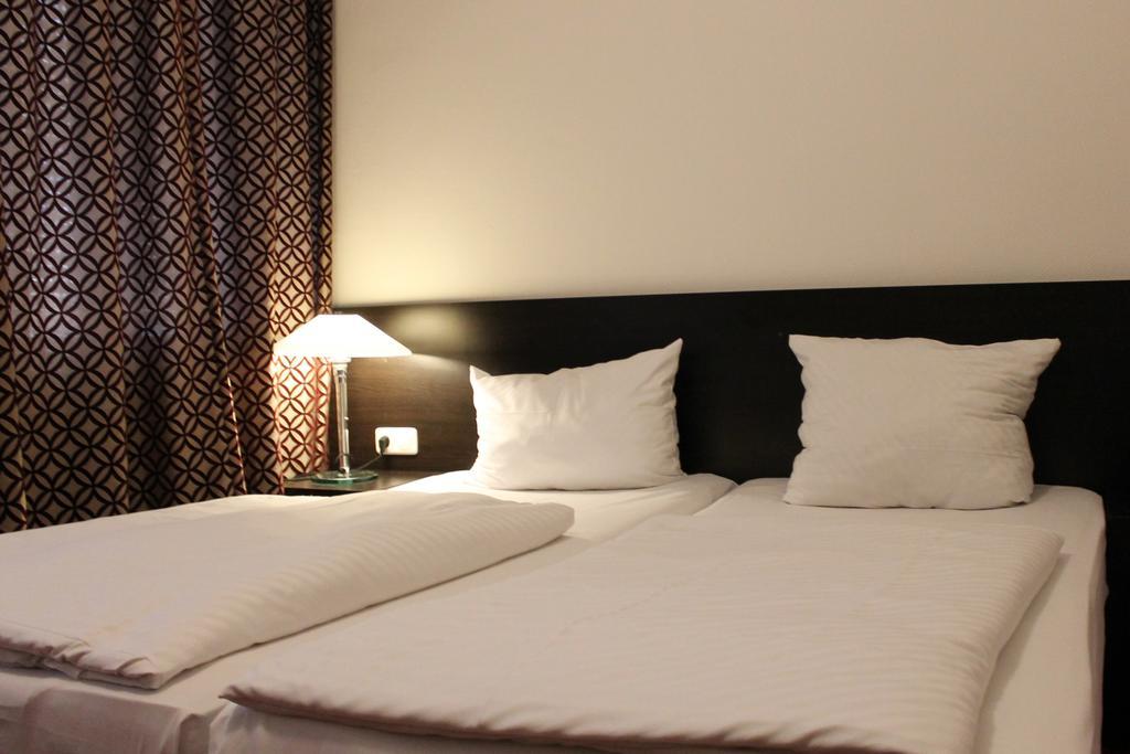 Aariana Hotel Offenbach am Main Dış mekan fotoğraf