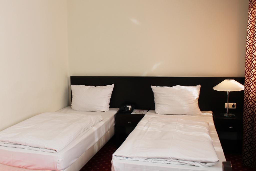 Aariana Hotel Offenbach am Main Dış mekan fotoğraf